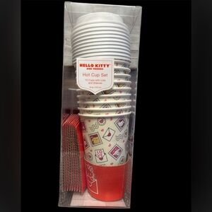 Hello Kitty Hot Cup Set 10 Cups With Lids And Sleeves New Hearts‎